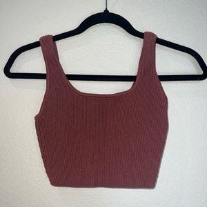 Aritzia Babaton Sculpt Knit Crop Top